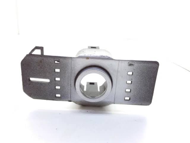 Opel Vectra (2002-2008) 13140690 Arka Park Sensörü Yuvası