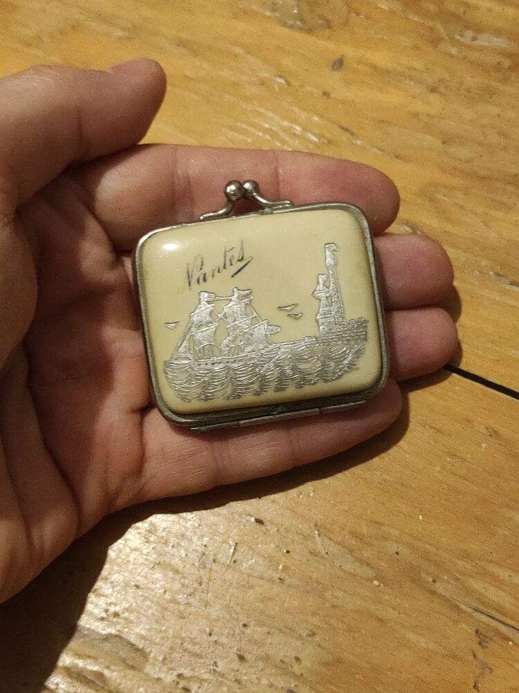 19.yy Fransız altın cüzdanı