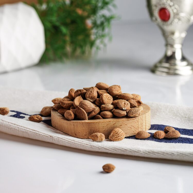 Acı Kayısı Çekirdeği 500 Gr