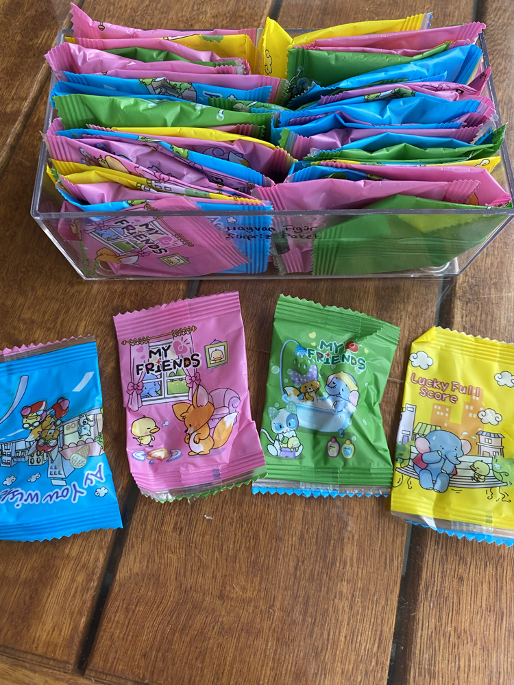 Sürpriz Paket (Gece Parlayan Hayvan Figürleri) 
