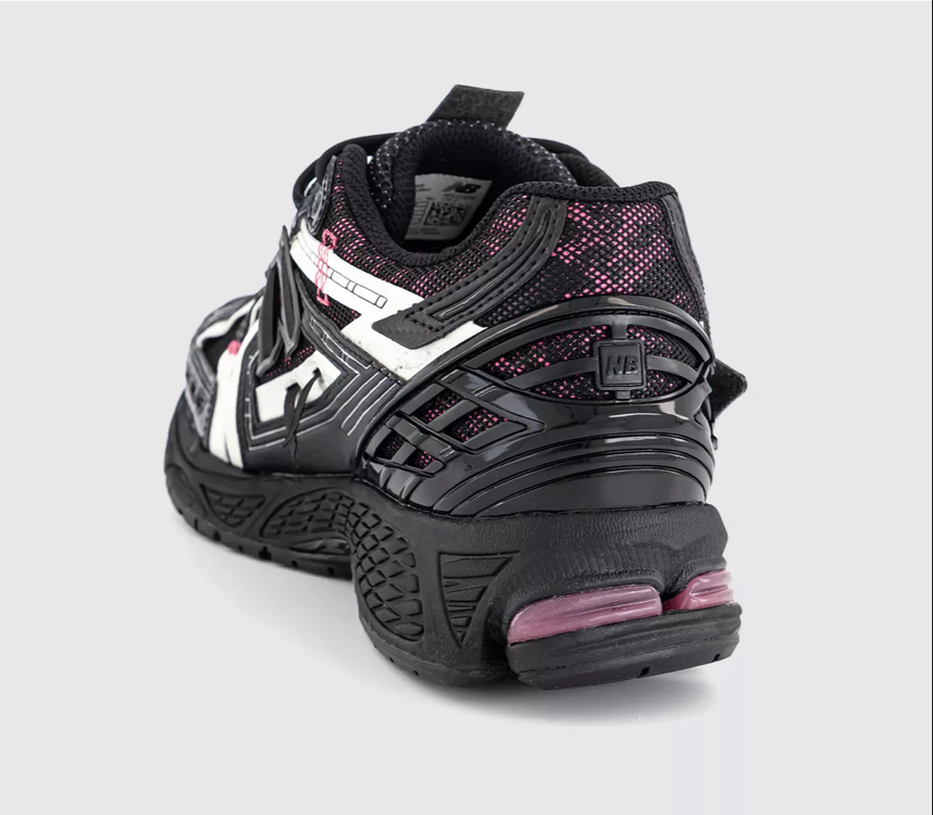 NEW BALANCE 1906A BLACK Pink trainers 