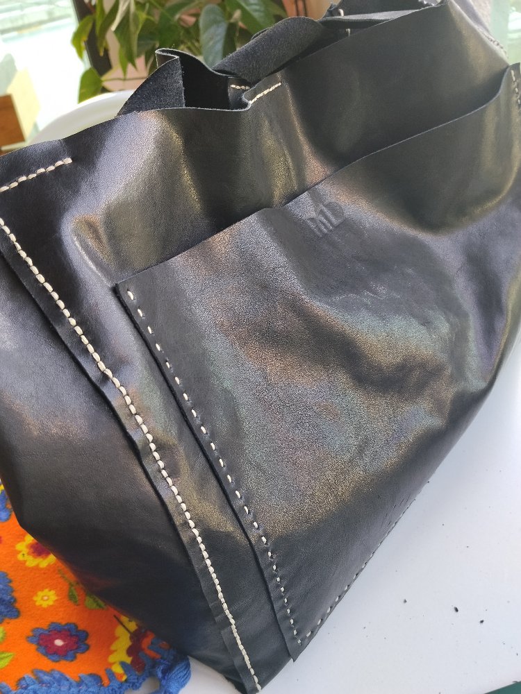 MD Siyah Deri Tote Çanta