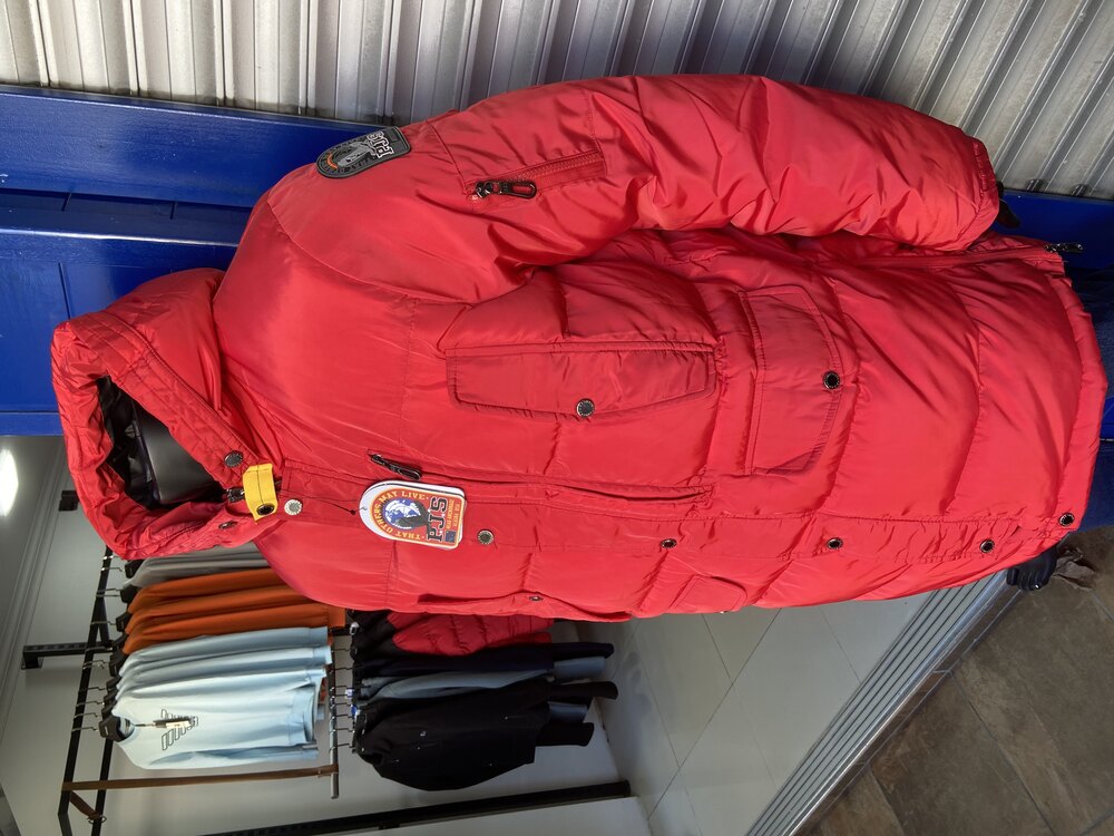 Parajumpers