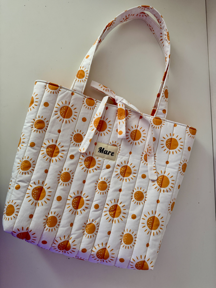 Kapitone tote (güneş)