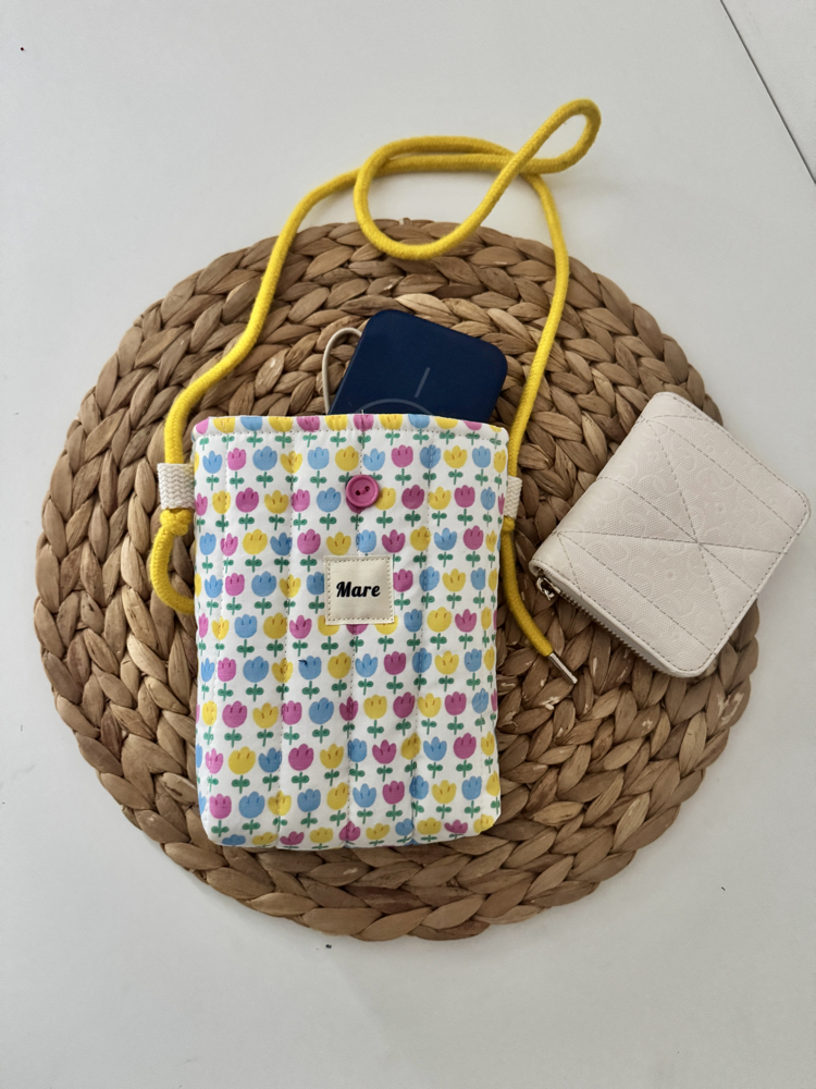 Çıtır laleler telefon çantası