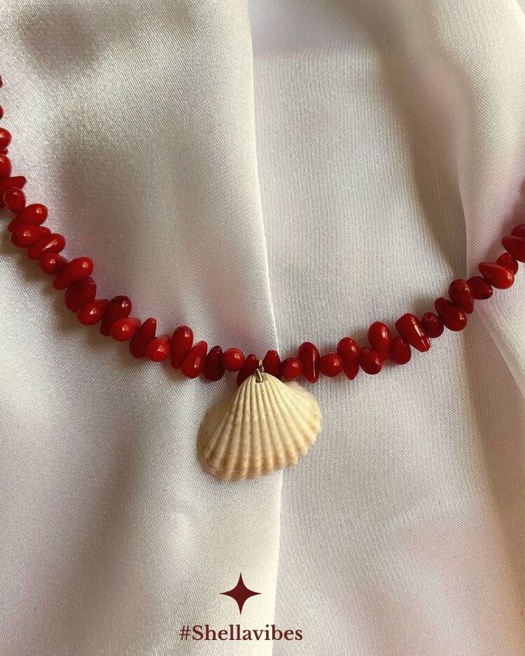 Doğal Mercan ve Deniz Kabuğu Shella Kolye