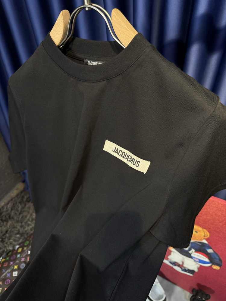 Jacquemus Premium T-Shirt