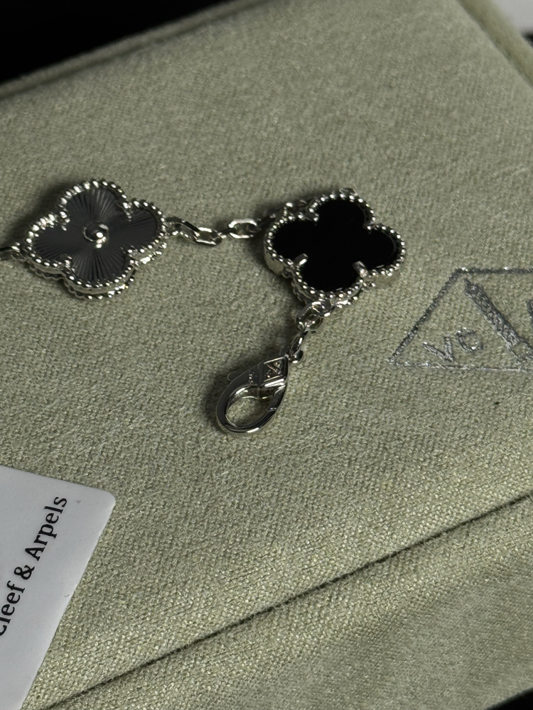 Van Cleef Gümüş Siyah