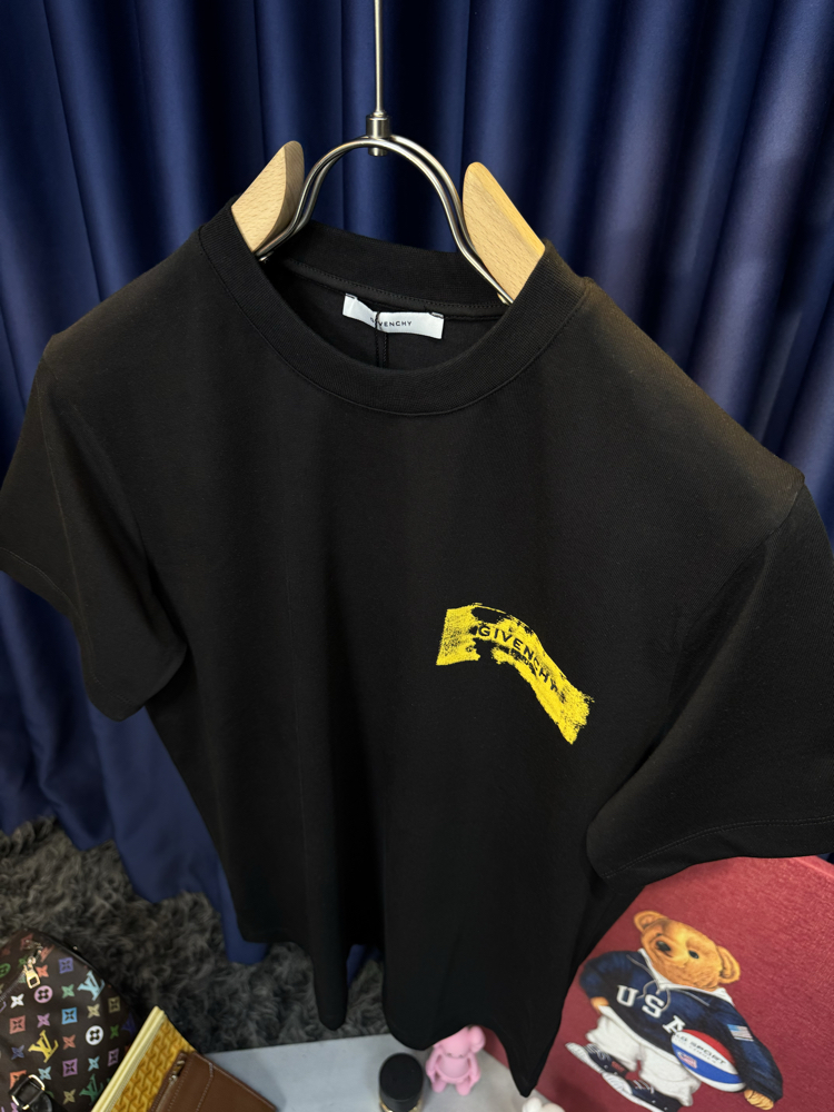 Gıvenchy Premium T-Shirt