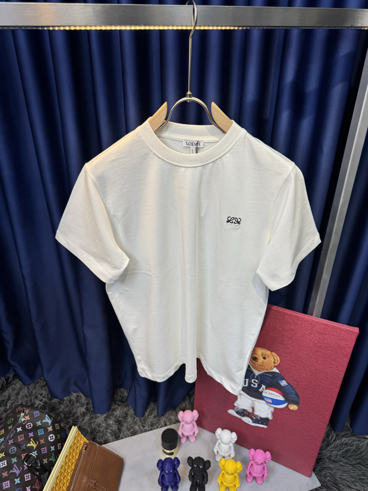 Lowe Basic Premium T-Shirt