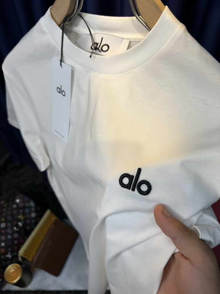 Alo Basic Premium T-Shirt