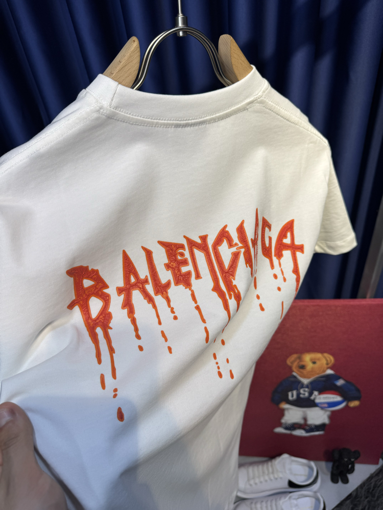 Balenciaga Premium T-Shirt