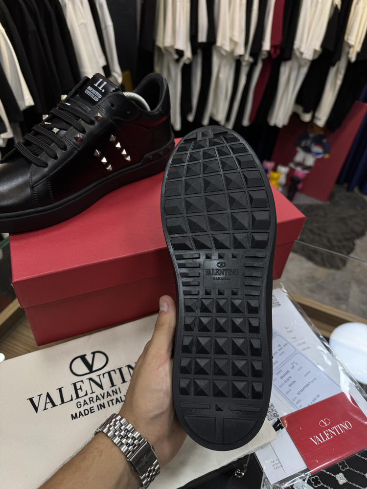 Valentino Garavani Premium Sneakers