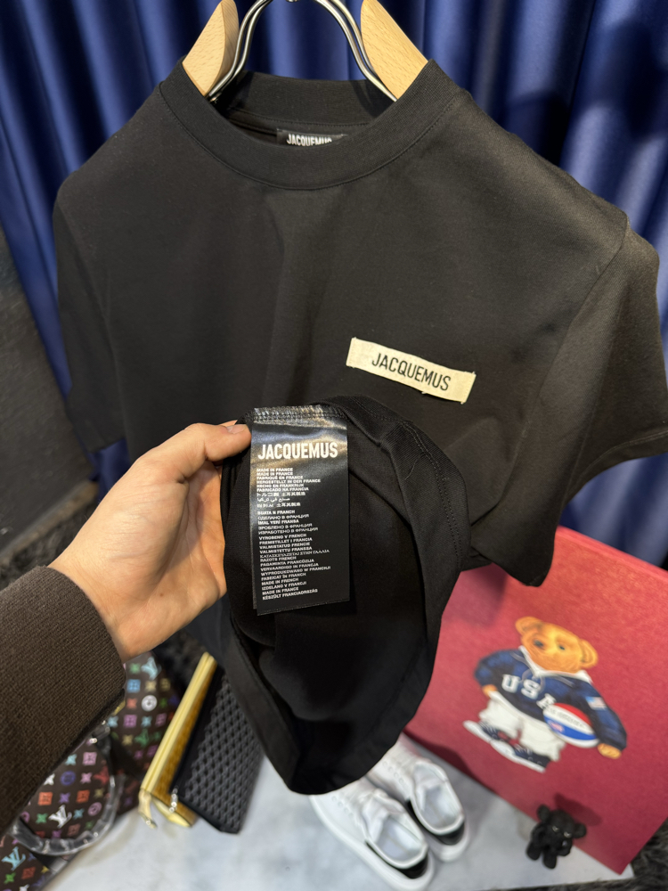 Jacquemus Premium T-Shirt