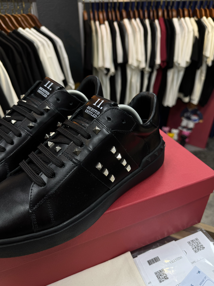 Valentino Garavani Premium Sneakers