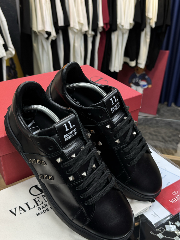 Valentino Garavani Premium Sneakers