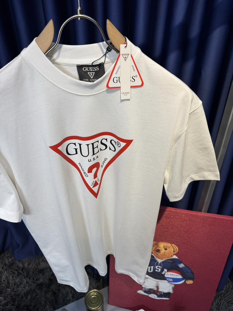 Guess Premium T-Shirt