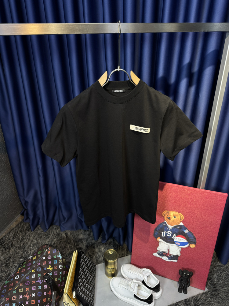 Jacquemus Premium T-Shirt