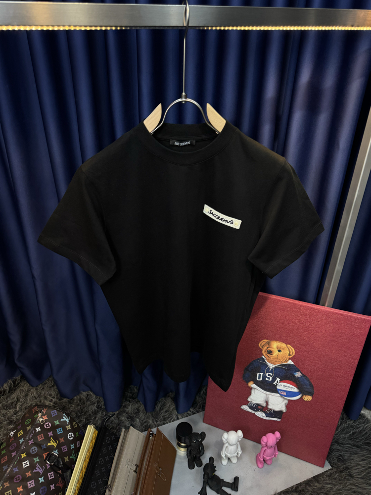 Jacquemus Premium T-Shirt