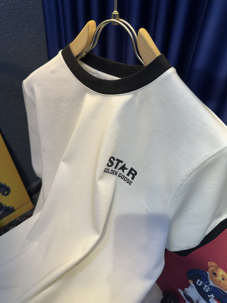 Golden Goose Premium T-Shirt