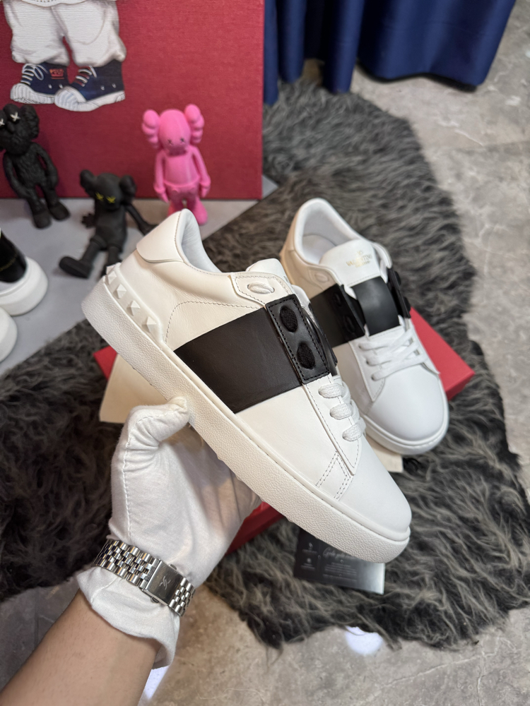 Valentino Garavani Open Premium Sneakers