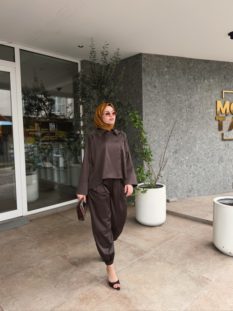 Saten kumaş balon pantolonlu takım