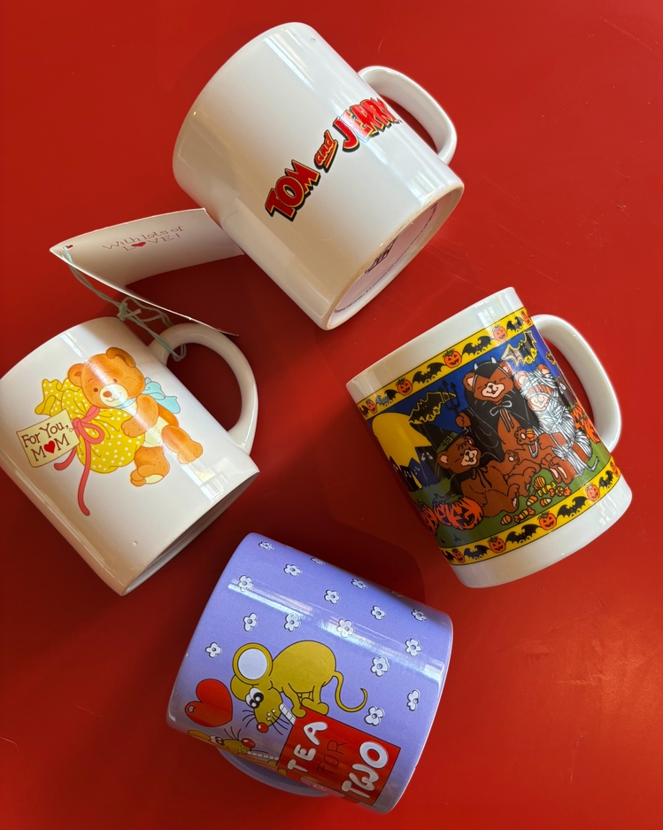 Vintage Funky Mugs 