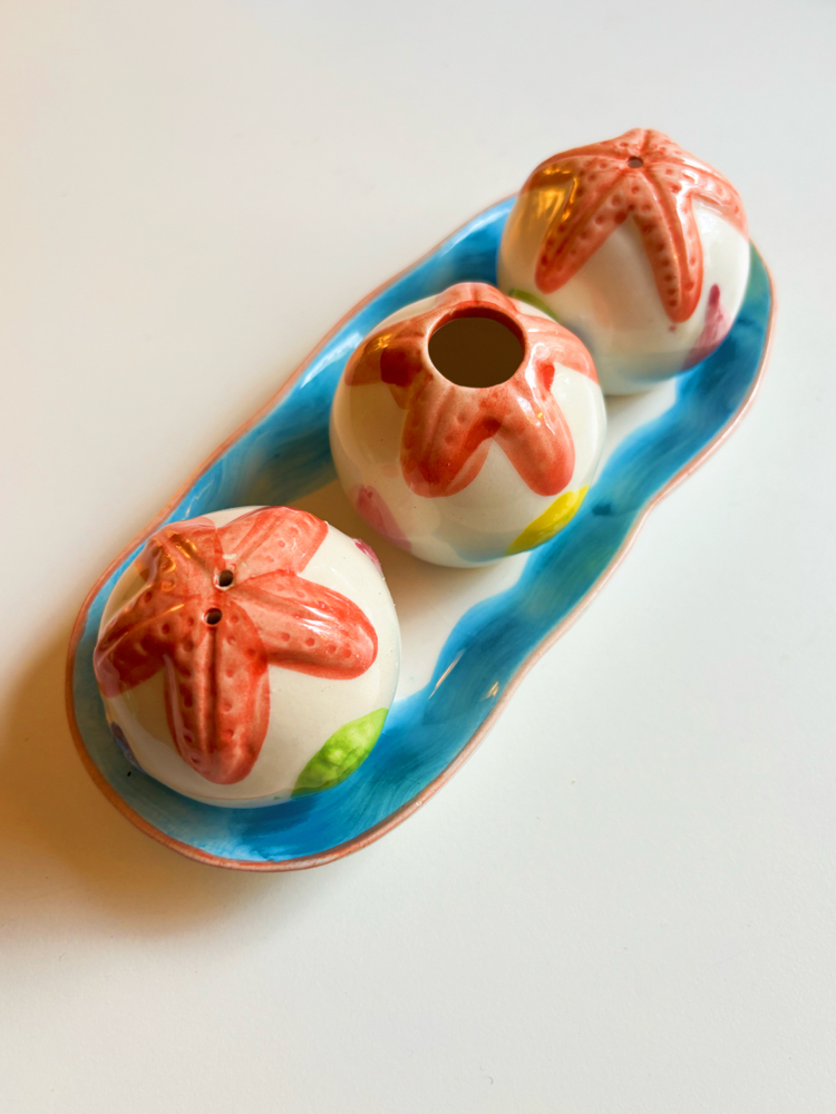 90’s Sea Star Salt Pepper Shakers