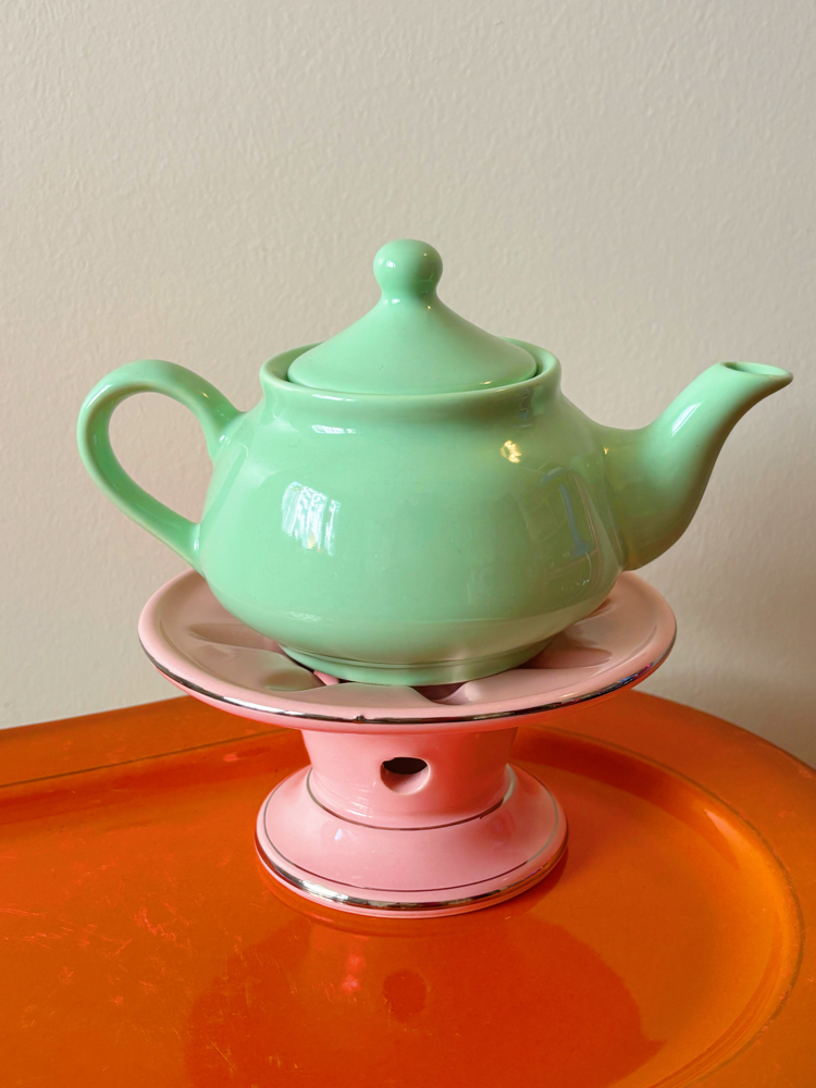 90’s Deadstock Pink Porcelain Teapot Heater
