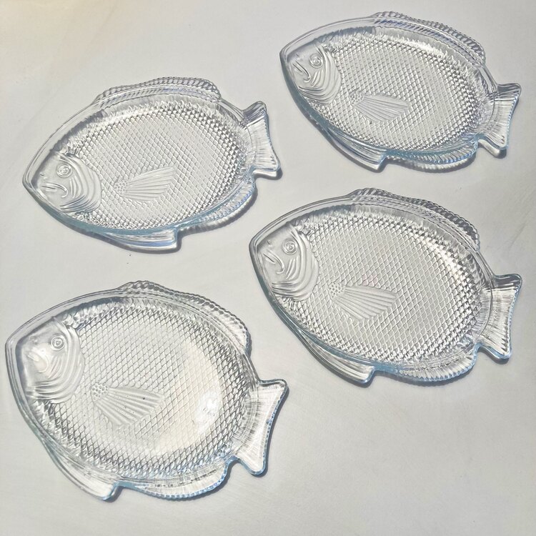 80’s Glass Fish Shaped Plates