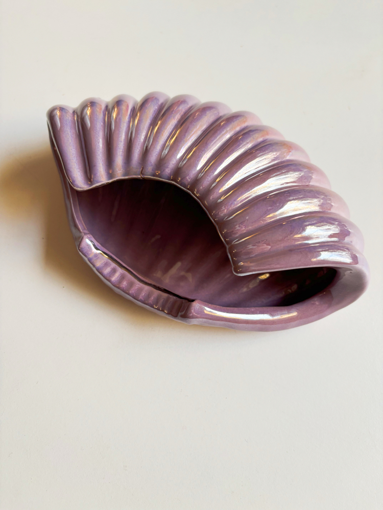 80’s Iridescent Purple Seashell Ashtray