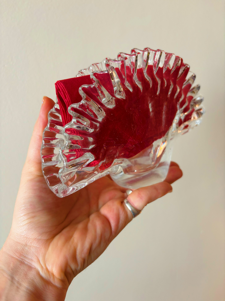 60’s Heavy Glass Ruffle Napkin Holder 