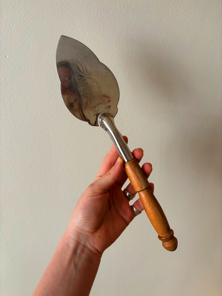 60’s Cake Spatula