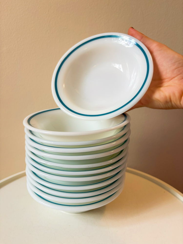80’s American Pyrex Opaline Bowls (13 cm)