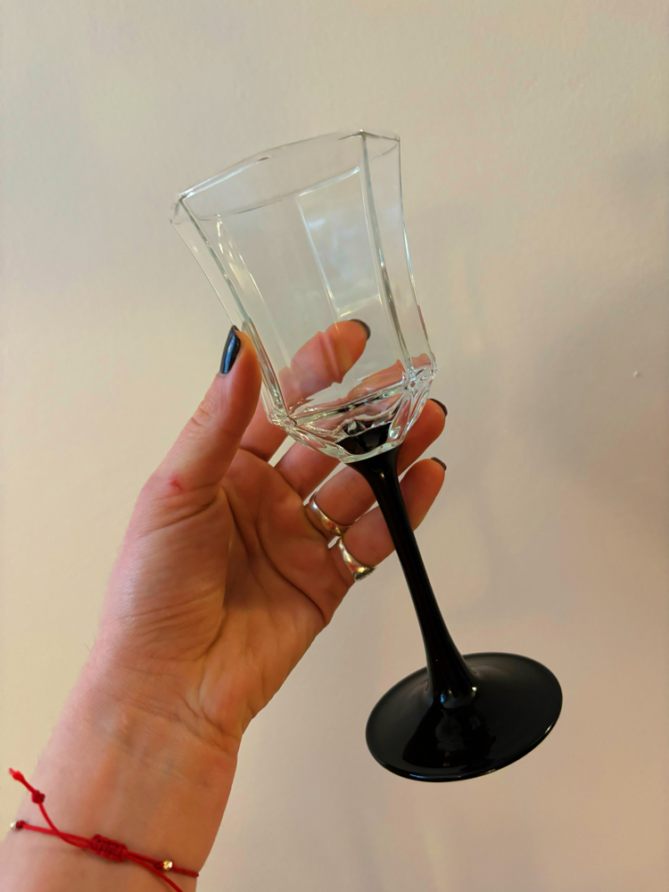 French Octagon Wine Glasses with Black Stem 