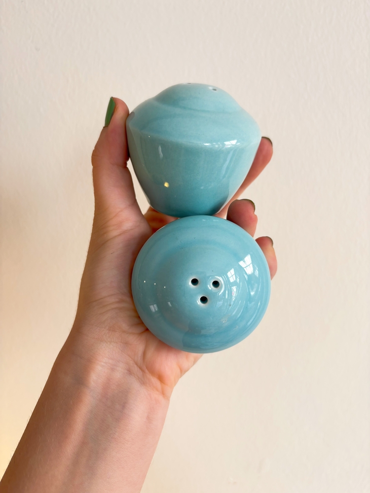 90’s Turquoise Ceramic Spice Set 
