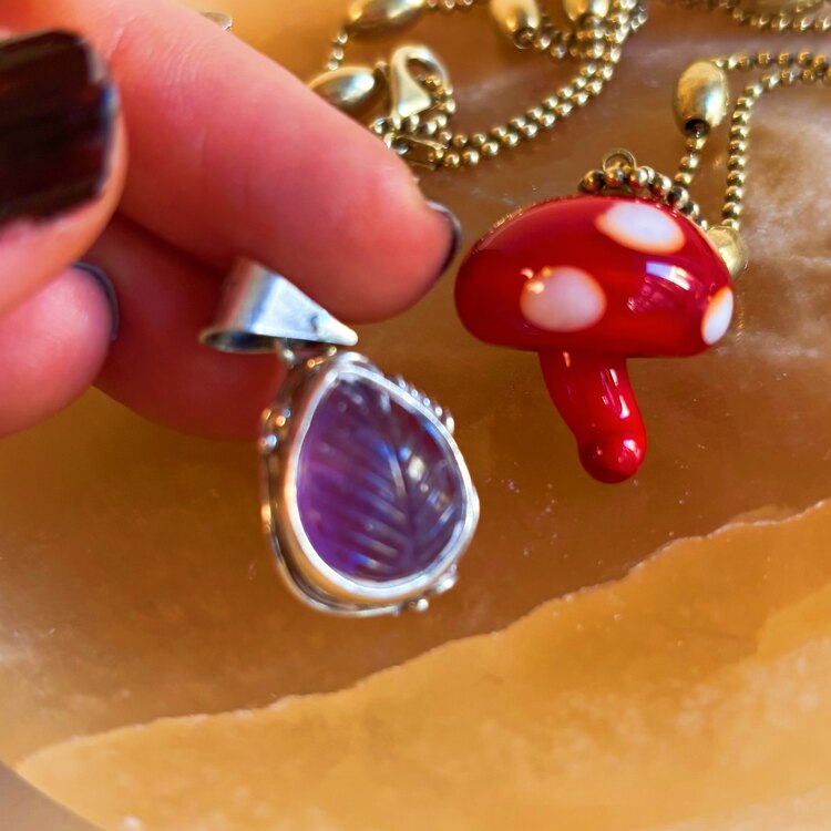 Amethyst Leaf Silver Necklace 