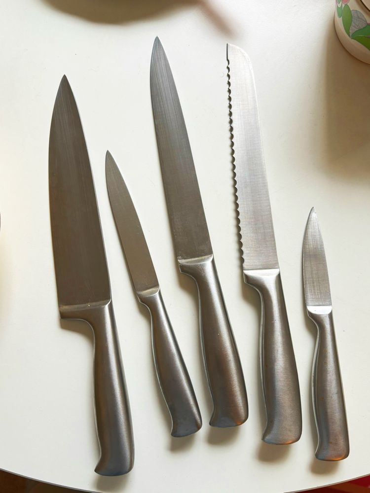 Red Koziol Knife Set