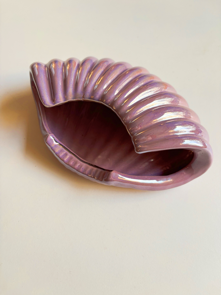 80’s Iridescent Purple Seashell Ashtray