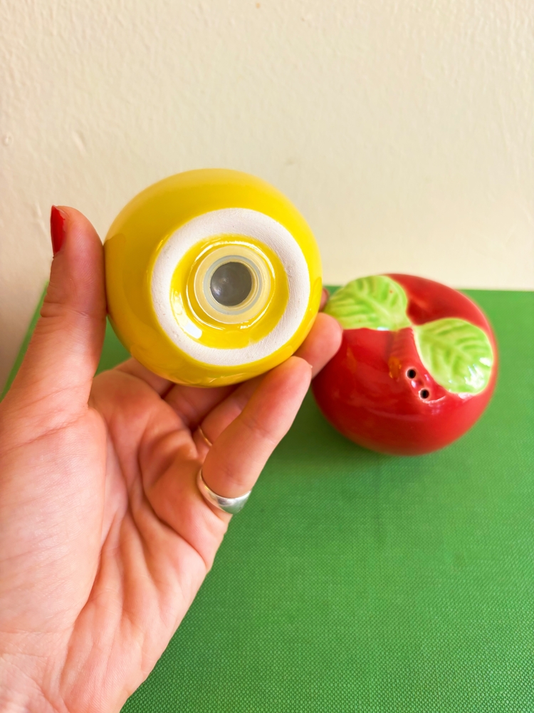 Ceramic Apples Salt and Pepper Shakers