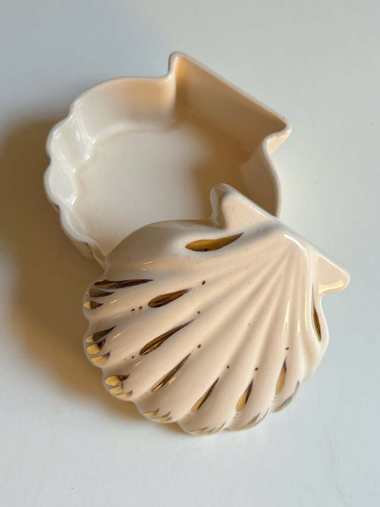 80’s Ceramic Seashell Jewelry Box