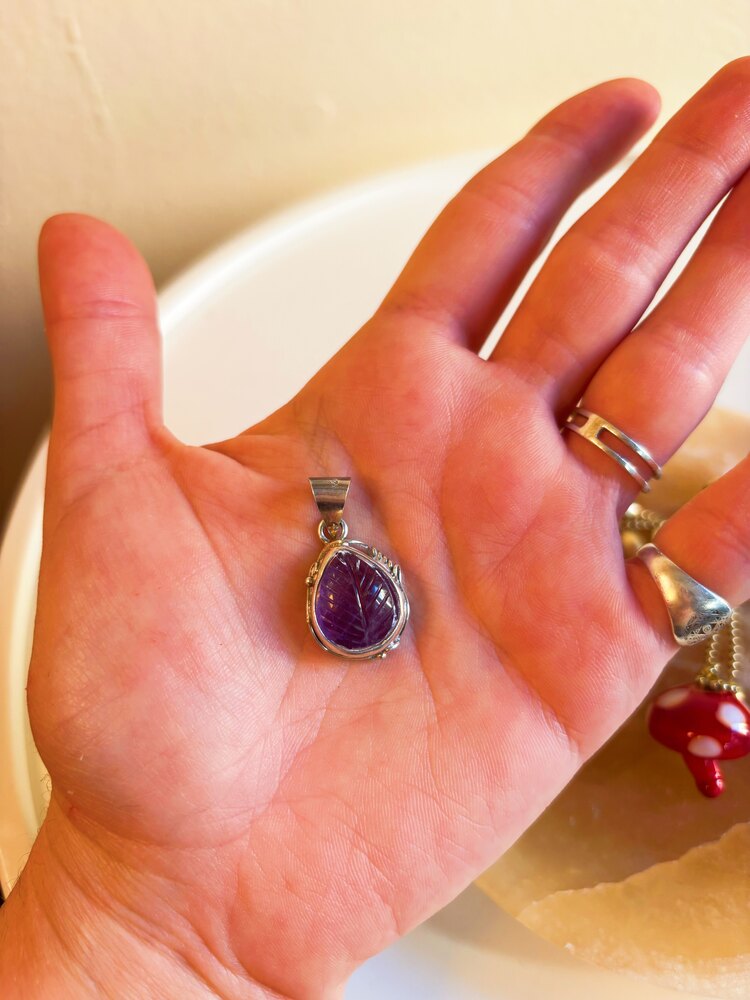 Amethyst Leaf Silver Necklace 