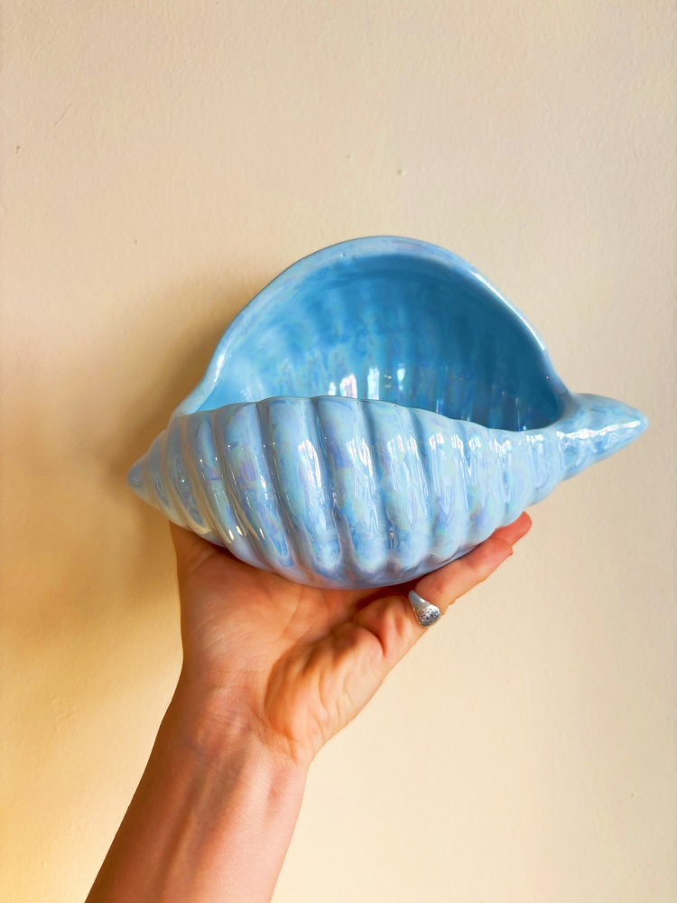 80’s Baby Blue Ceramic Seashell Bowl 