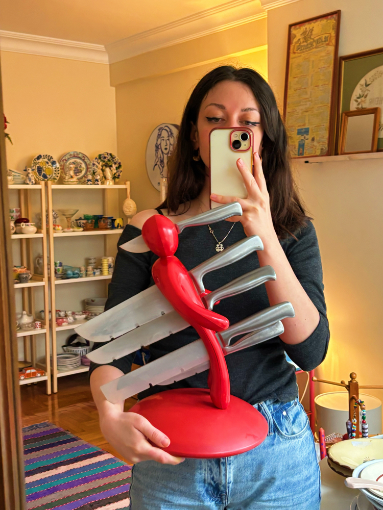 Red Koziol Knife Set