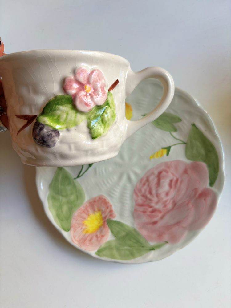 Flower Embossed Ceramic Mug + Plate Set 