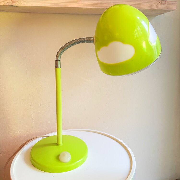 00’s Pistacho Green Cloud Desk Lamp