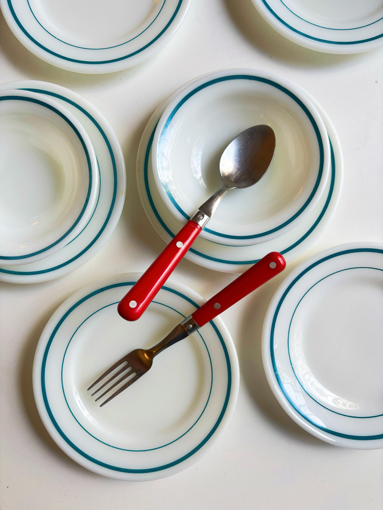 80’s American Pyrex Opaline Bowls (13 cm)