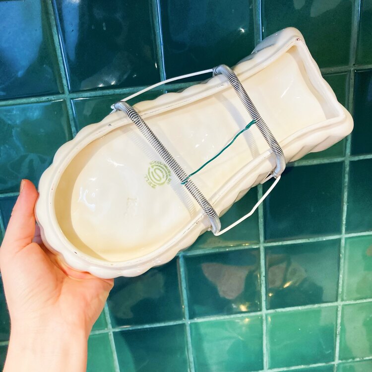 1940s Delft Porcelain Vintage Cake Mold