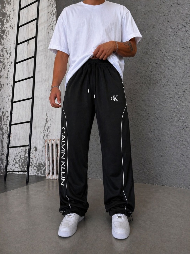 Calvin Klein Baggy Eşofman