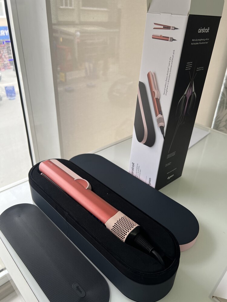dyson airstrait strawberry bronze